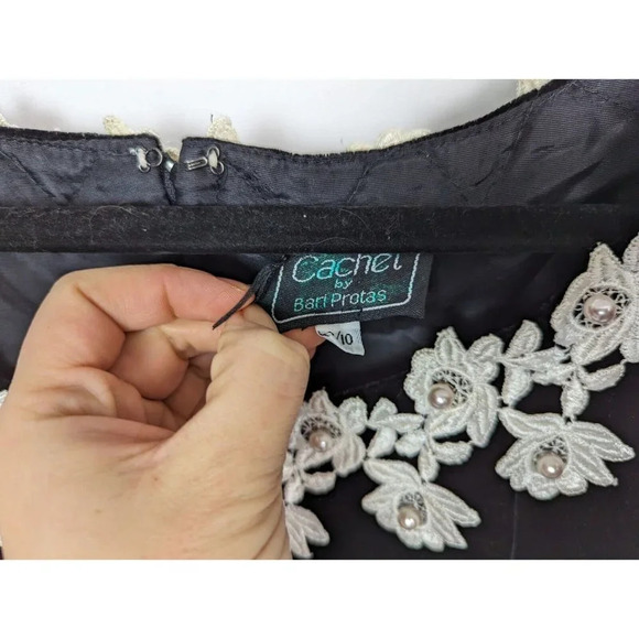 Vintage 90 CACHET BARI PROTAS 9/10 Velvet Dress Floral Lace Pearls Embellished - Picture 11 of 12